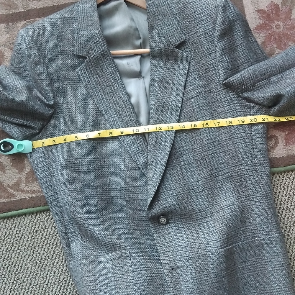 Louis Roth men's suit - Picture 4 of 7